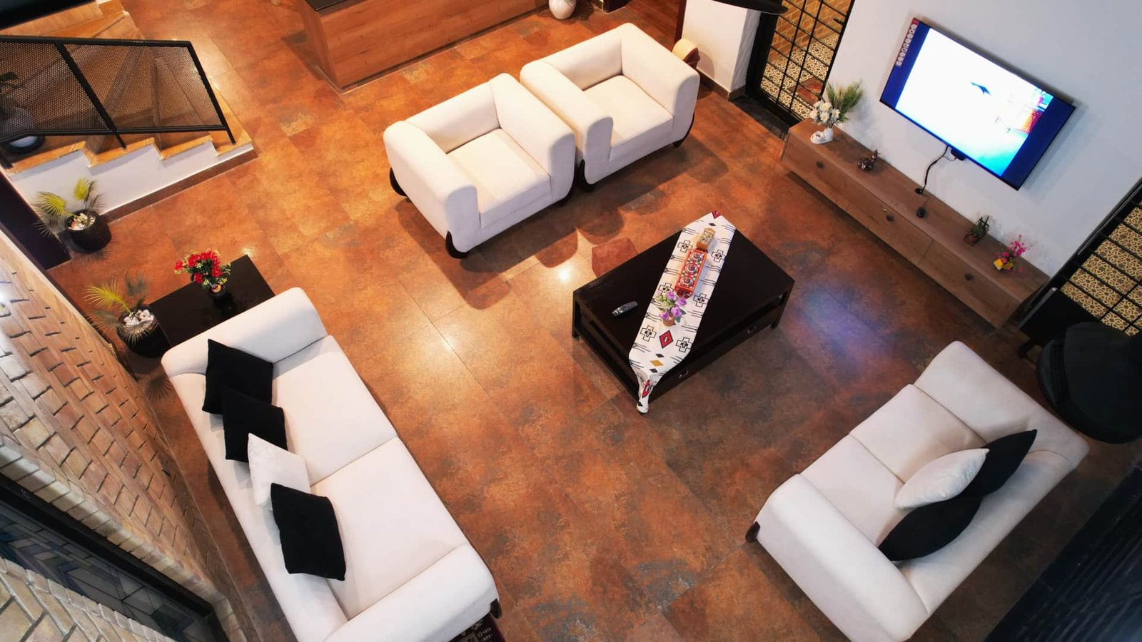 Nest House 4BR Brahma (13)