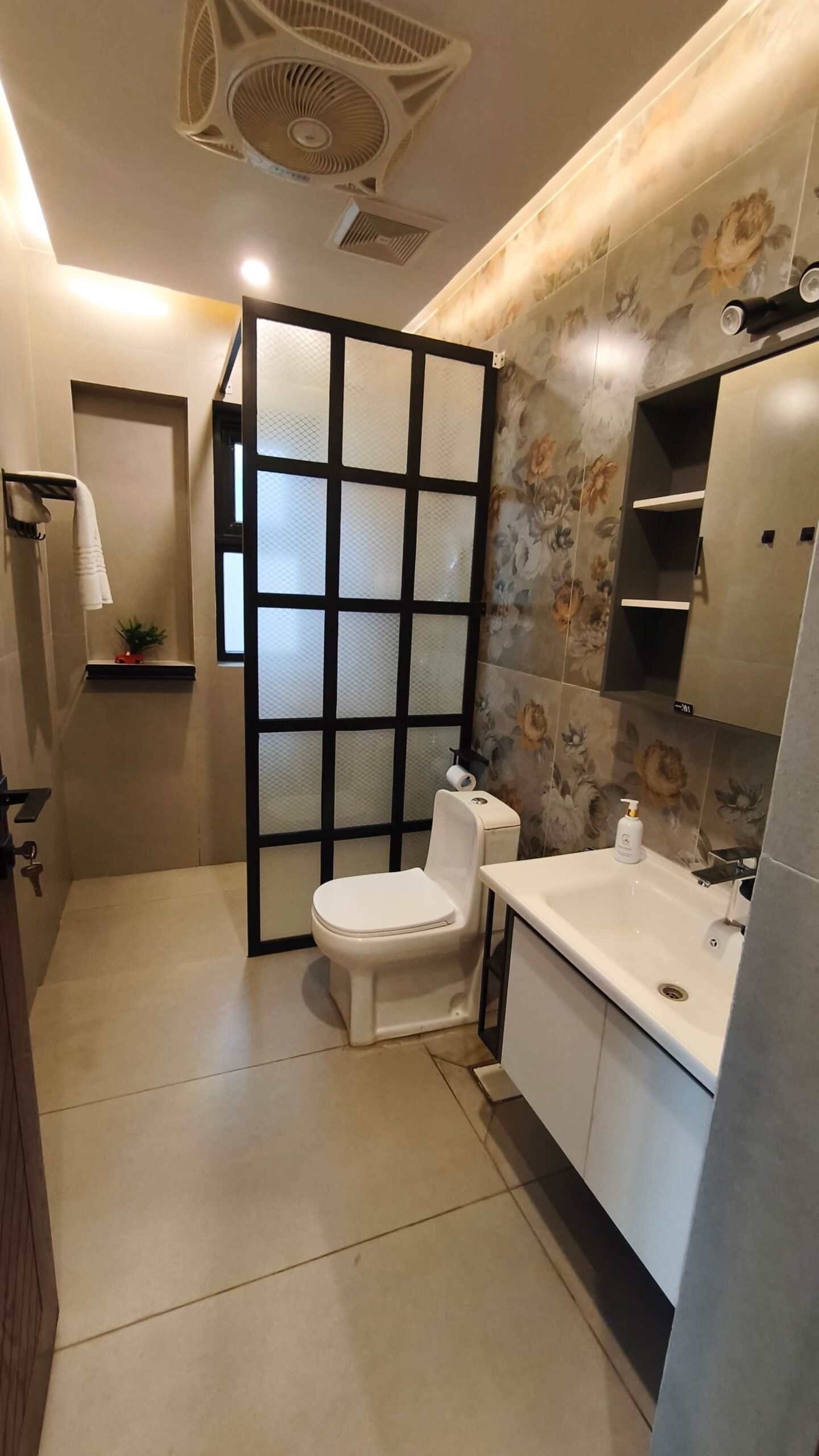 Nest House 4BR Brahma (9)
